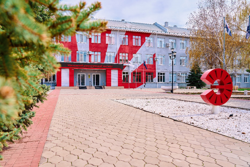 Солнечная электростанция от NEOSUN заработала в НИУ «МЭИ»